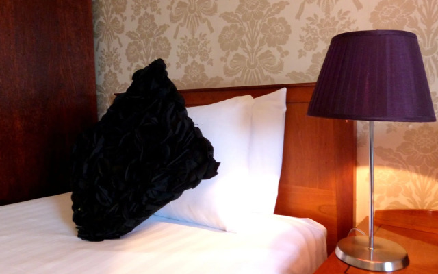 Cottonwood Boutique Hotel