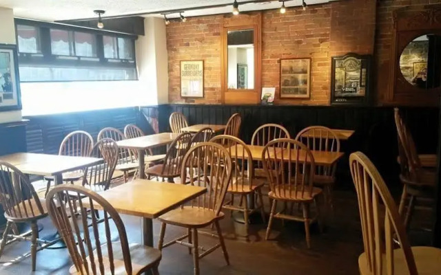 The Queen's inn