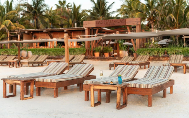 Hotel Villas Caracol