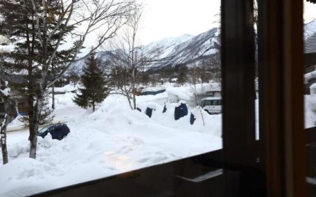 Snowlines Lodge Hakuba