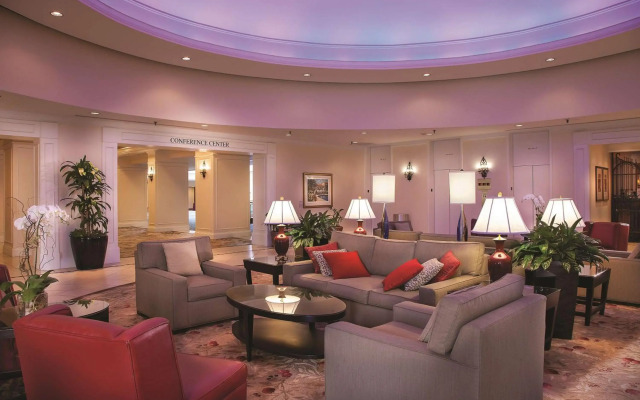 DoubleTree by Hilton Chicago - Oak Brook