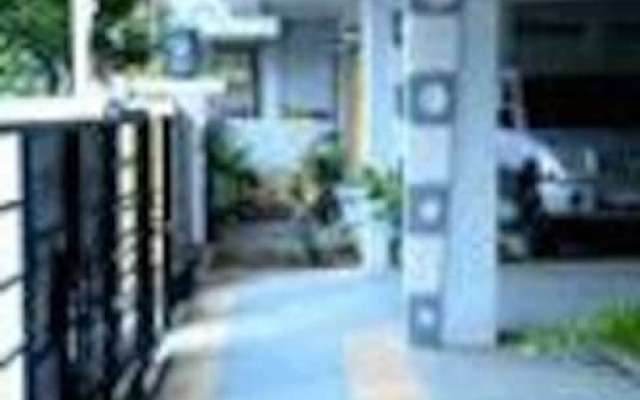 Alpine Glow Sunrise (Serviced Apartments)