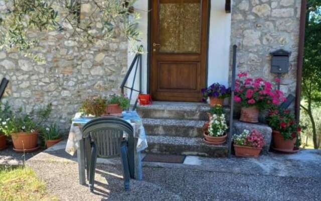 The Little House of Vacone Italy