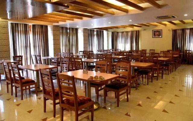 Kohinoor Highway Resort