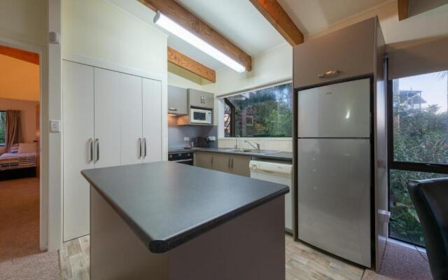 By the Bay Beachfront Apartments