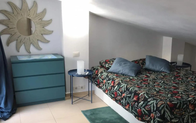 Lovely Duplex - Two Bedroom Community pool - Near beach