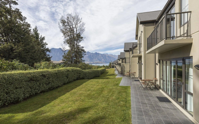 Platinum Queenstown Villas