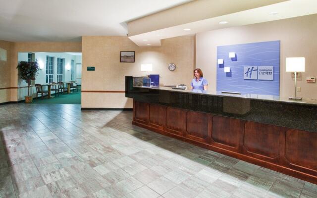 Holiday Inn Express St. Ignace-Lake Front by IHG