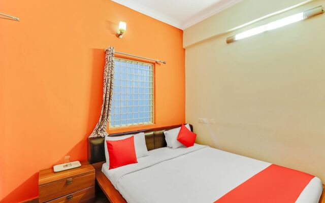 OYO 451 Goyal Residency