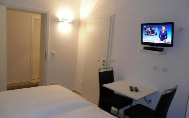 Astra Hotel