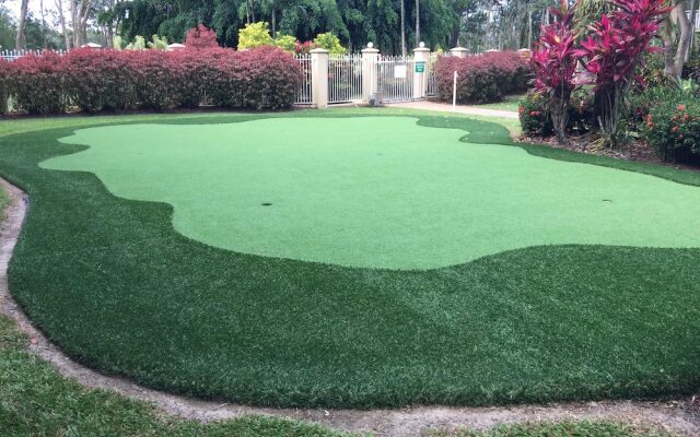 Cairns Golf Course Apartment