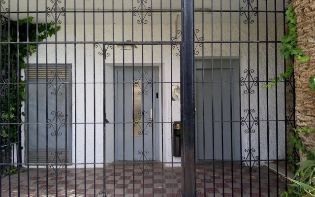 Apartamentos La Roca Rentals