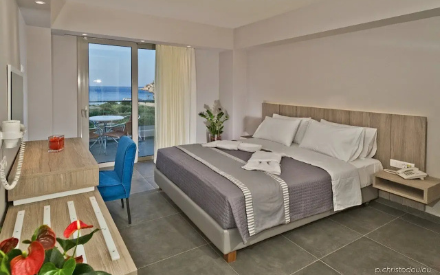 Parasol Luxury Hotel & Suites