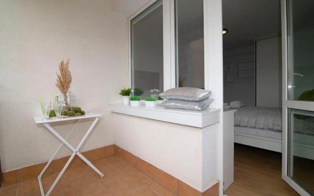 WLR Apartments - Hoza II