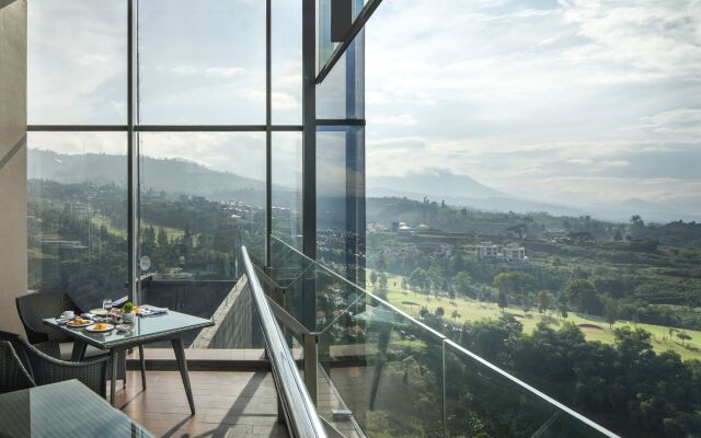 InterContinental Bandung Dago Pakar by IHG