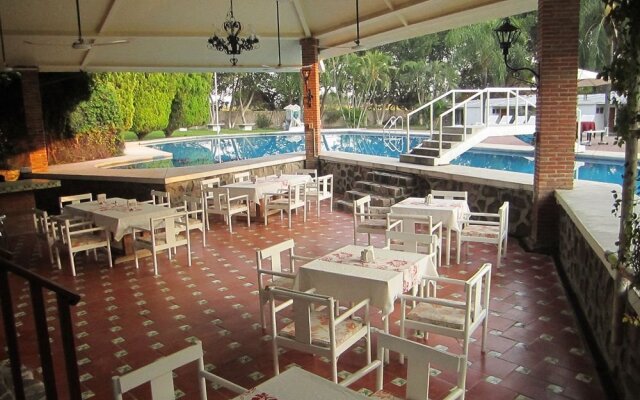 Brisa del Lago Club and Resort
