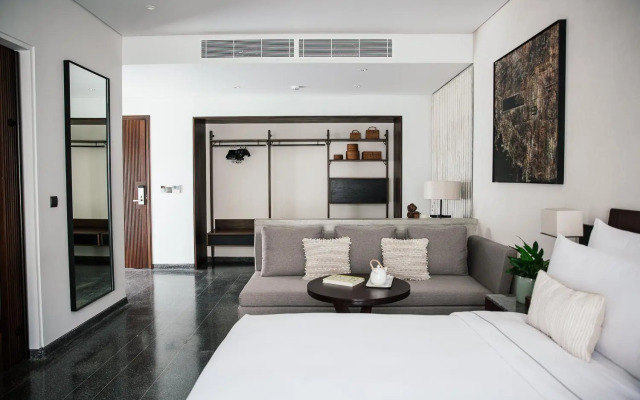 Treeline Urban Resort