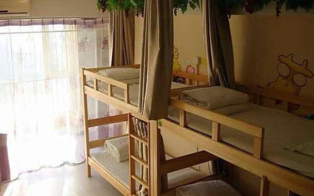 Beijing Yue Jia Hotel
