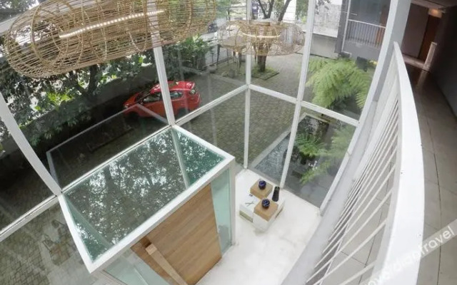 2510 Urban Living