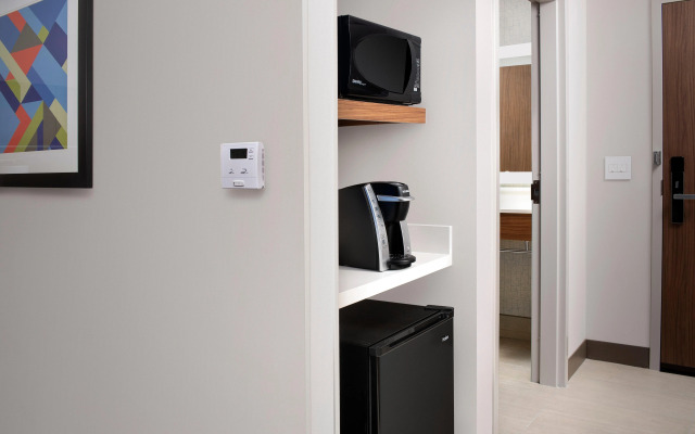 Holiday Inn Express & Suites Kingsland I-95-Naval Base Area by IHG