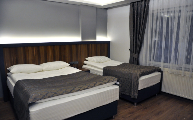Saka Life Hotel
