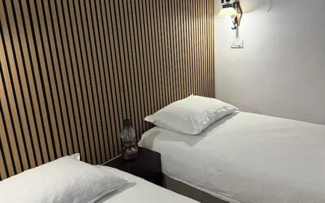 Old Town Guesthouse Guri
