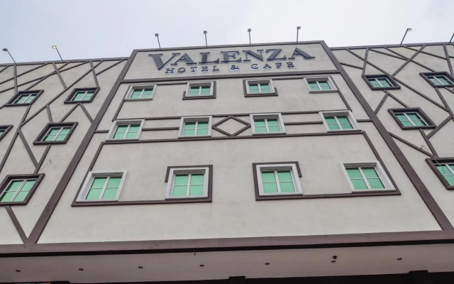 Valenza Hotel & Cafe