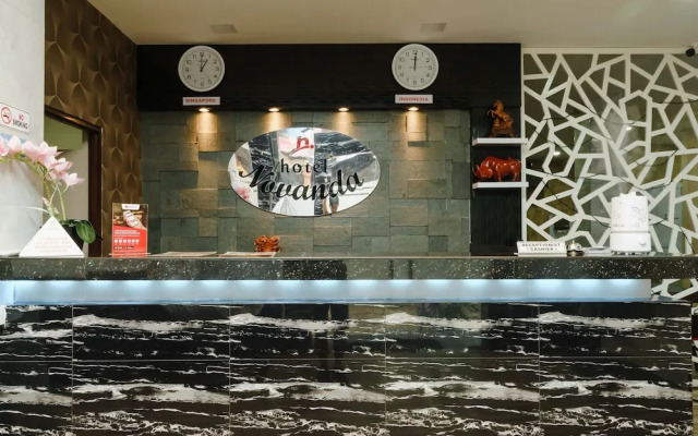 RedDoorz @ Hotel Novanda