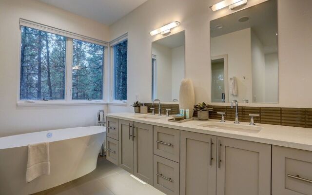 Bainbridge 30 Day Minimum 3 Bedroom Home By Redawning