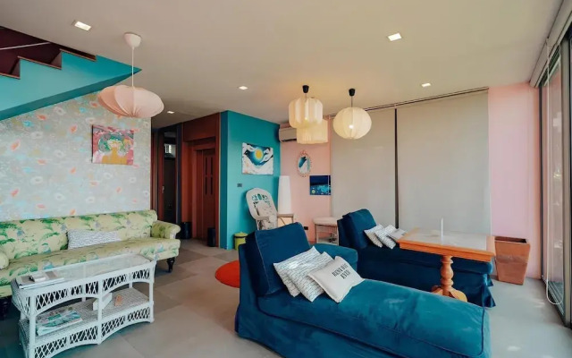 Sandbox frontbeach villa4