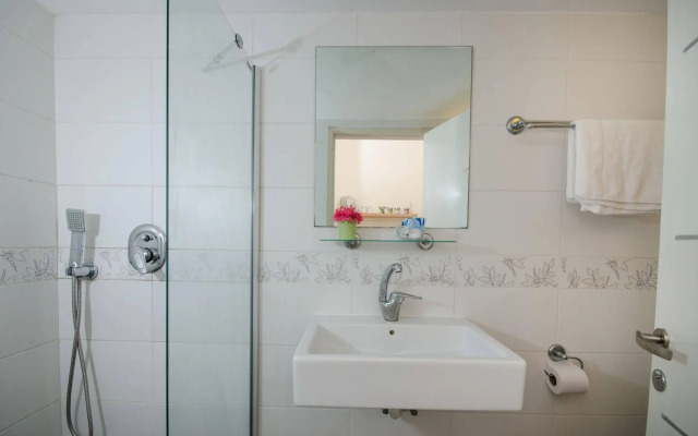 Kibbutz Malkiya Travel Hotel