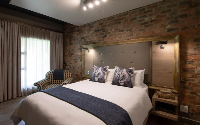 Three Rivers Lodge and Villas