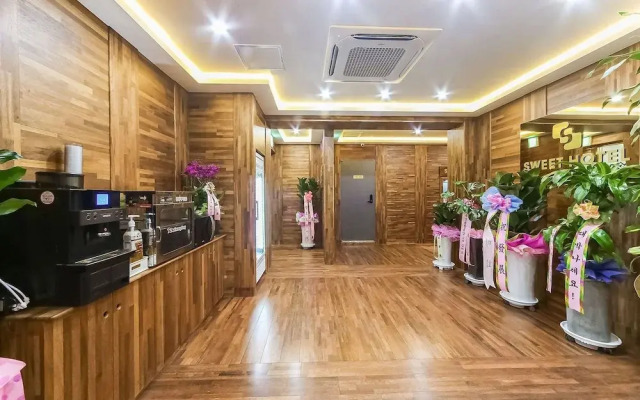 Gimhae Eobang-dong Suite Hotel