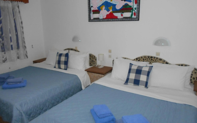 Studios Apartments Kapetanios
