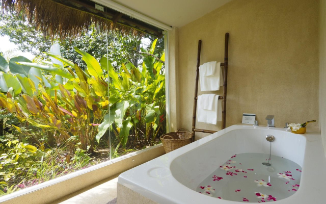 Wareerak Hot Spring & Wellness