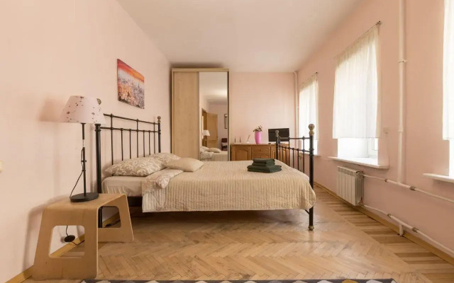 Apartments on Zhukovsky str 49