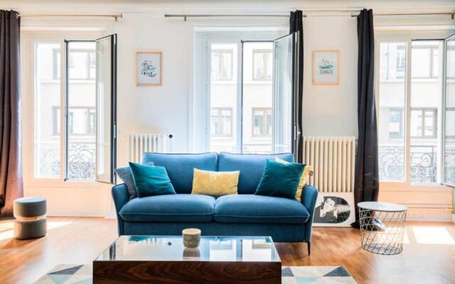 Appartement Lumineux proche de Saint-Lazare - 8P