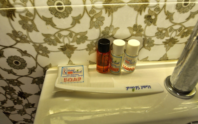 Hotel Shreesh Kolkata