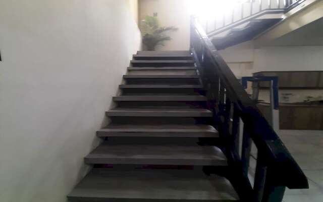 OYO 93274 Oren Home Bekasi