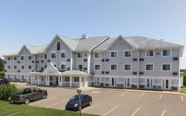 Travelodge Suites by Wyndham Moncton