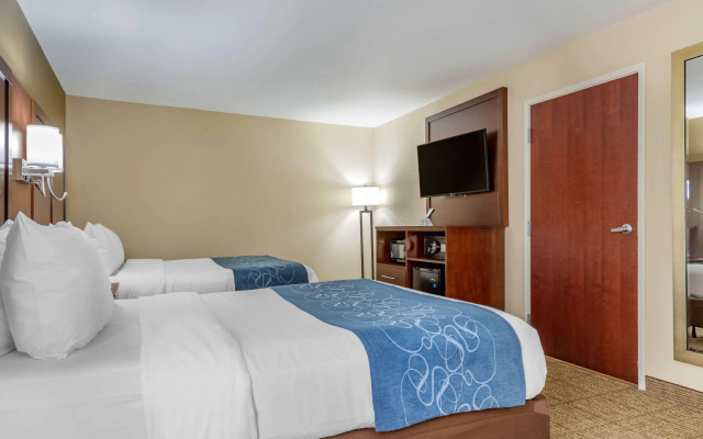 Comfort Suites Savannah Gateway I-95