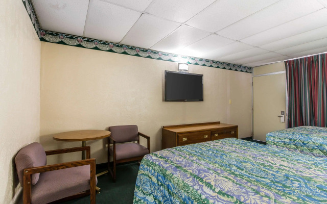 Rodeway Inn Gadsden 1-59 exit 183