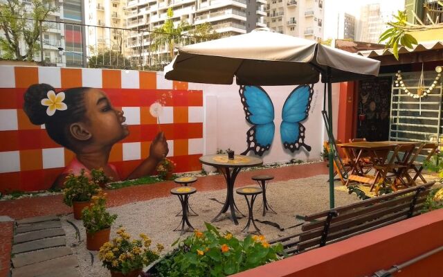 Hostel Alice