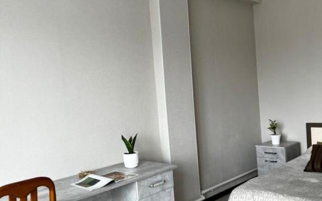 Meiman House close to Asia Mall