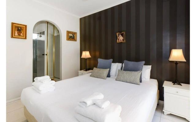 Boutique Stays - Brighton Rose