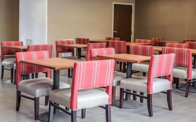 Comfort Suites Dover