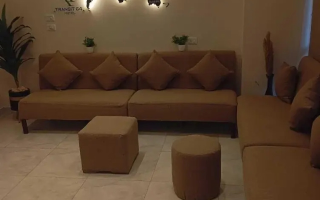 Transit 64 Hotel