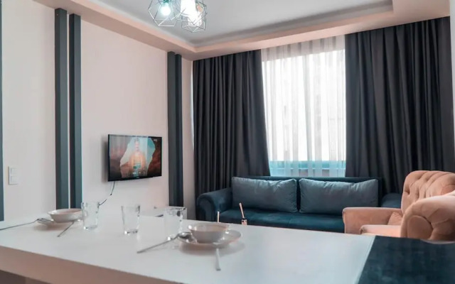 Kardinia Hotel