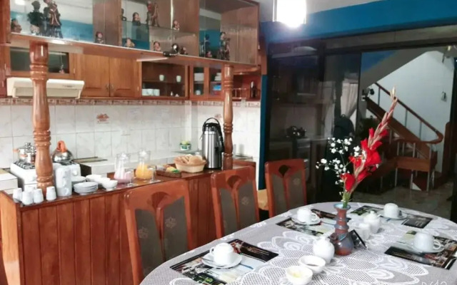 Hostal Pinos