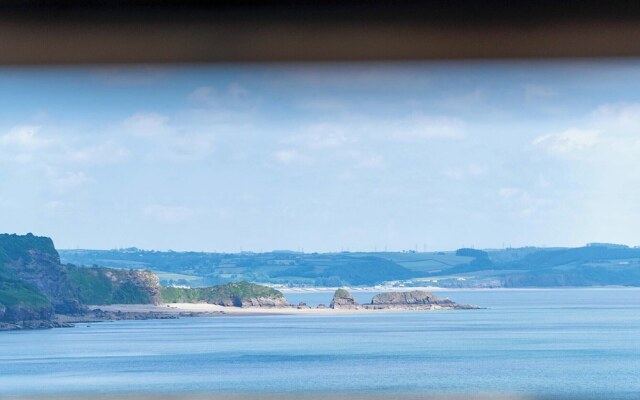 Rooftops - 1 Bedroom Apartment - Tenby